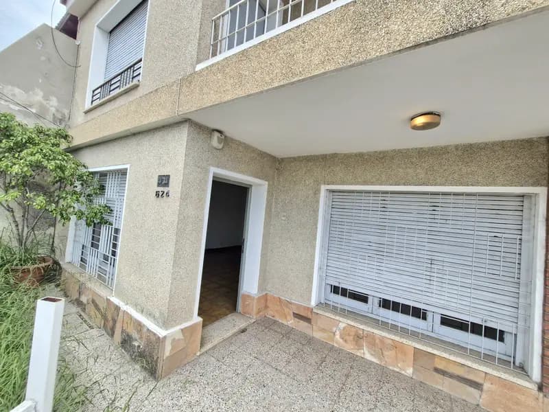 Casa en venta · Alto Alberdi, Córdoba Capital, Córdoba Casa en venta · Alto Alberdi, Córdoba Capital, Córdoba