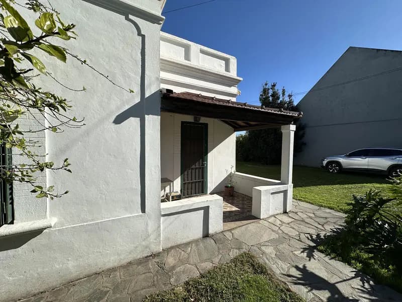 Casa en venta · Ituzaingó Norte, Ituzaingó, GBA Oeste, Provincia de Buenos Aires Casa en venta · Ituzaingó Norte, Ituzaingó, GBA Oeste, Provincia de Buenos Aires