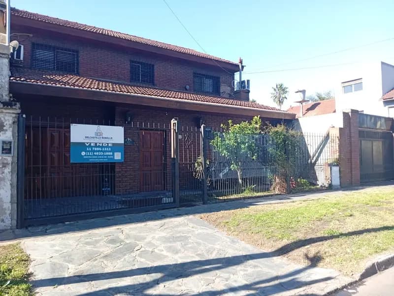 Casa en venta · Don Torcuato, Tigre, GBA Norte, Provincia de Buenos Aires Casa en venta · Don Torcuato, Tigre, GBA Norte, Provincia de Buenos Aires