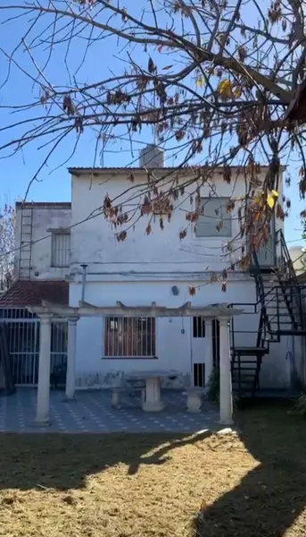 Casa en venta · Ituzaingó Norte, Ituzaingó, GBA Oeste, Provincia de Buenos Aires Casa en venta · Ituzaingó Norte, Ituzaingó, GBA Oeste, Provincia de Buenos Aires