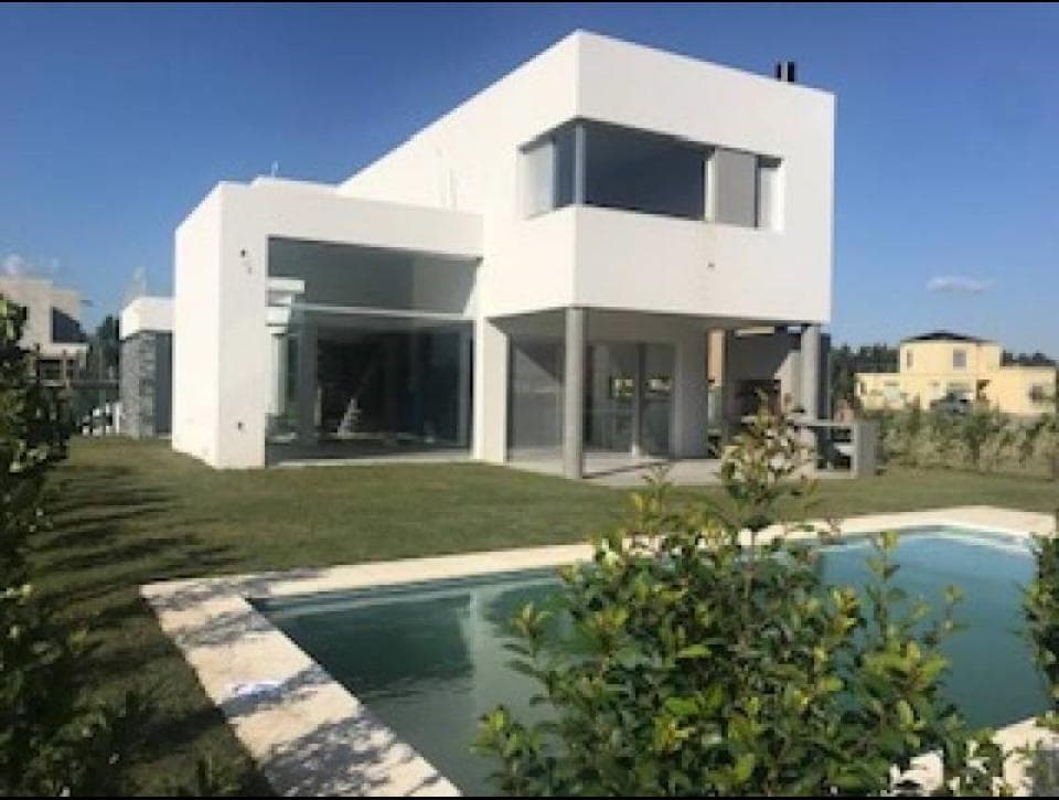 Casa en venta · Los Castaños, Nordelta, Tigre, GBA Norte, Provincia de Buenos Aires Casa en venta · Los Castaños, Nordelta, Tigre, GBA Norte, Provincia de Buenos Aires