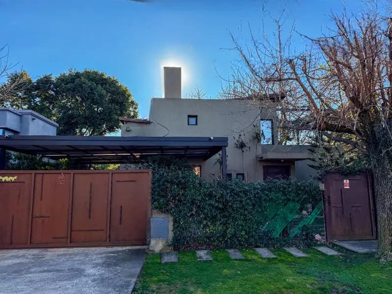 Casa en venta · Bella Vista, San Miguel, GBA Norte, Provincia de Buenos Aires Casa en venta · Bella Vista, San Miguel, GBA Norte, Provincia de Buenos Aires