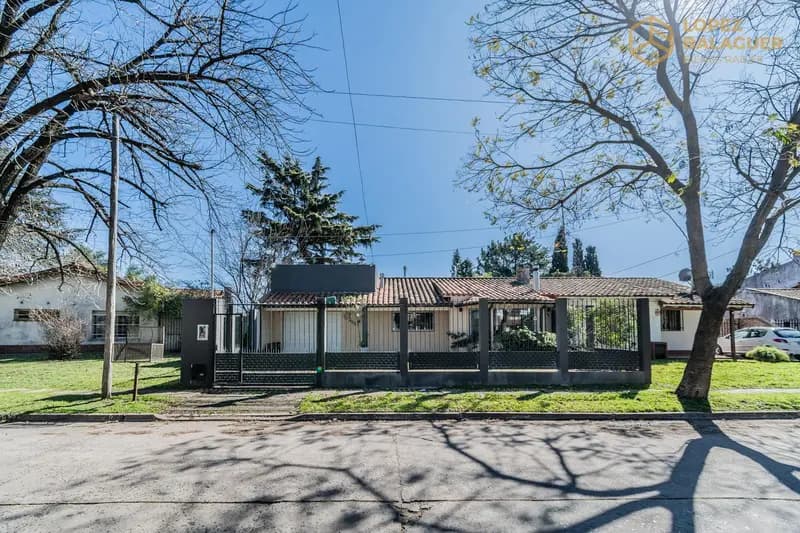 Casa en venta · Ciudad Evita, La Matanza, GBA Oeste, Provincia de Buenos Aires Casa en venta · Ciudad Evita, La Matanza, GBA Oeste, Provincia de Buenos Aires