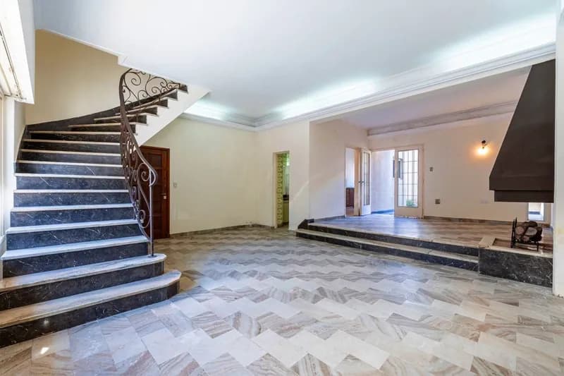 Casa en venta · Caseros, Tres de Febrero, GBA Oeste, Provincia de Buenos Aires Casa en venta · Caseros, Tres de Febrero, GBA Oeste, Provincia de Buenos Aires