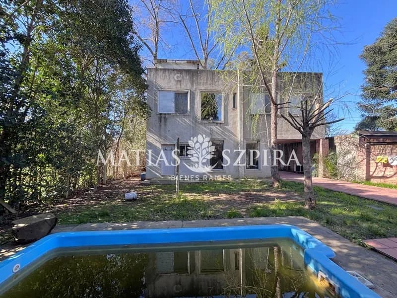 Casa en venta · Villa Gobernador Udaondo, Ituzaingó, GBA Oeste, Provincia de Buenos Aires Casa en venta · Villa Gobernador Udaondo, Ituzaingó, GBA Oeste, Provincia de Buenos Aires