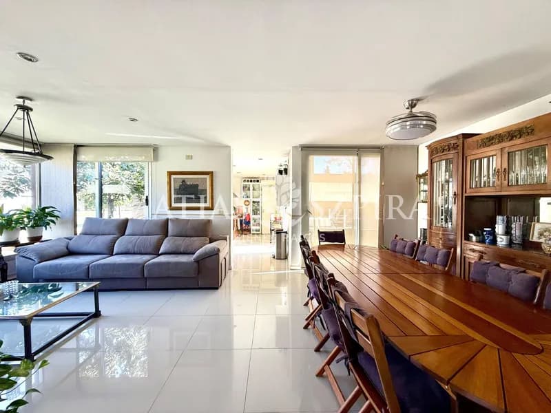 Casa en venta · Casco de Álvarez, La Reja, Moreno, GBA Oeste, Provincia de Buenos Aires Casa en venta · Casco de Álvarez, La Reja, Moreno, GBA Oeste, Provincia de Buenos Aires