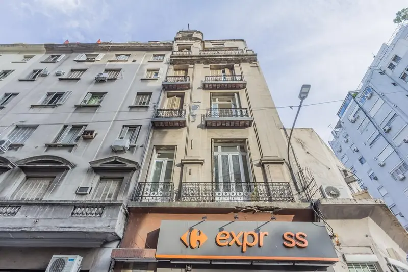 Comercio en venta · San Nicolás, CABA Comercio en venta · San Nicolás, CABA