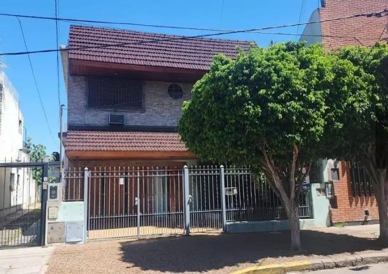 Casa en venta · Ramos Mejia, La Matanza, GBA Oeste, Provincia de Buenos Aires Casa en venta · Ramos Mejia, La Matanza, GBA Oeste, Provincia de Buenos Aires