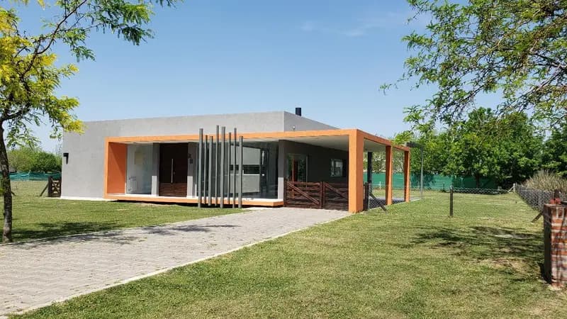 Casa en venta · El Nacional Club de Campo, General Rodriguez, GBA Oeste, Provincia de Buenos Aires Casa en venta · El Nacional Club de Campo, General Rodriguez, GBA Oeste, Provincia de Buenos Aires