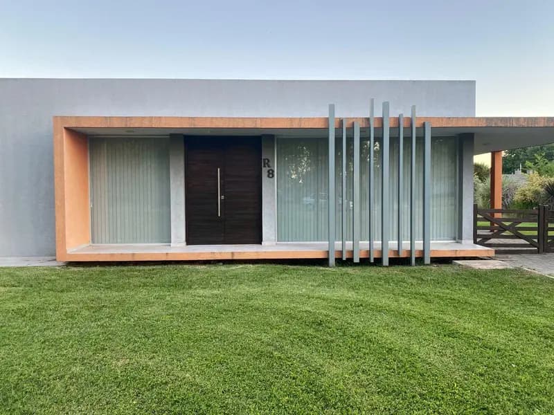Casa en venta · El Nacional Club de Campo, General Rodriguez, GBA Oeste, Provincia de Buenos Aires Casa en venta · El Nacional Club de Campo, General Rodriguez, GBA Oeste, Provincia de Buenos Aires
