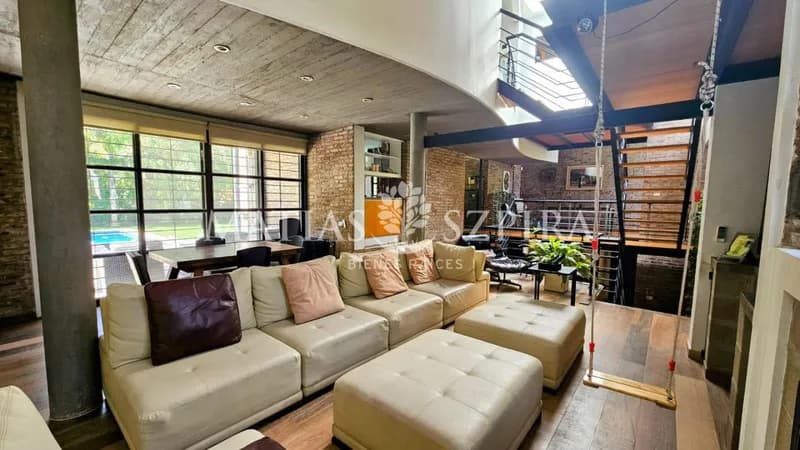 Casa en venta · Villa Gobernador Udaondo, Ituzaingó, GBA Oeste, Provincia de Buenos Aires Casa en venta · Villa Gobernador Udaondo, Ituzaingó, GBA Oeste, Provincia de Buenos Aires