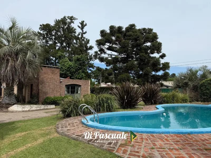 Casa en venta · La Reja, Moreno, GBA Oeste, Provincia de Buenos Aires Casa en venta · La Reja, Moreno, GBA Oeste, Provincia de Buenos Aires