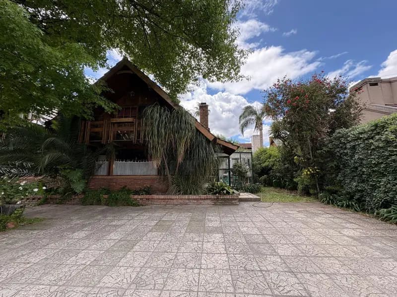 Casa en venta · San Miguel de Ghiso, San Miguel, GBA Norte, Provincia de Buenos Aires Casa en venta · San Miguel de Ghiso, San Miguel, GBA Norte, Provincia de Buenos Aires