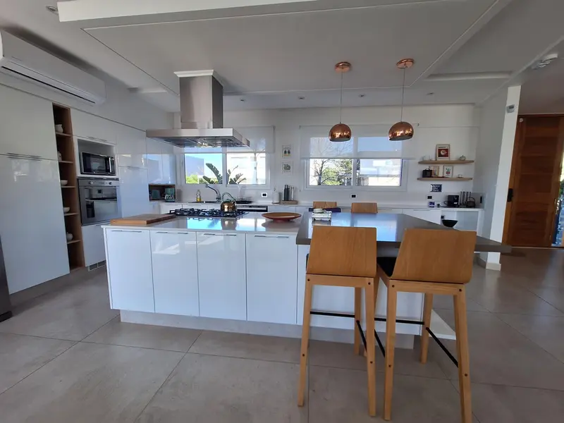 Casa en venta · El Cantón, Escobar, GBA Norte, Provincia de Buenos Aires Casa en venta · El Cantón, Escobar, GBA Norte, Provincia de Buenos Aires