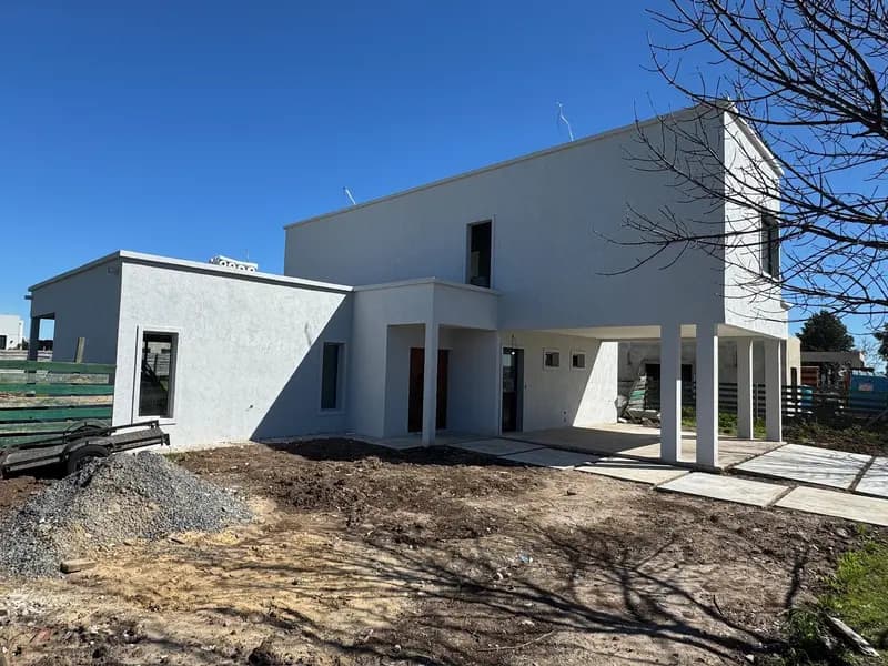 Casa en venta · Escobar, GBA Norte, Provincia de Buenos Aires Casa en venta · Escobar, GBA Norte, Provincia de Buenos Aires