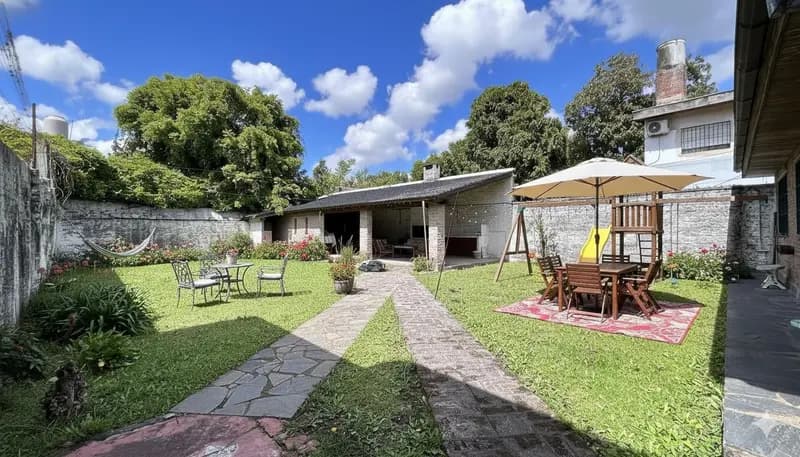 Casa en venta · Ituzaingó Norte, Ituzaingó, GBA Oeste, Provincia de Buenos Aires Casa en venta · Ituzaingó Norte, Ituzaingó, GBA Oeste, Provincia de Buenos Aires