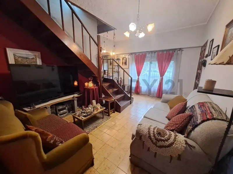 Casa en venta · Martin Coronado, Tres de Febrero, GBA Oeste, Provincia de Buenos Aires Casa en venta · Martin Coronado, Tres de Febrero, GBA Oeste, Provincia de Buenos Aires