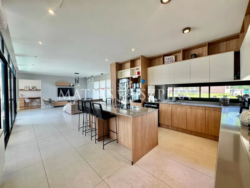 Casa en venta · Fincas de Alvarez, Moreno, GBA Oeste, Provincia de Buenos Aires Casa en venta · Fincas de Alvarez, Moreno, GBA Oeste, Provincia de Buenos Aires