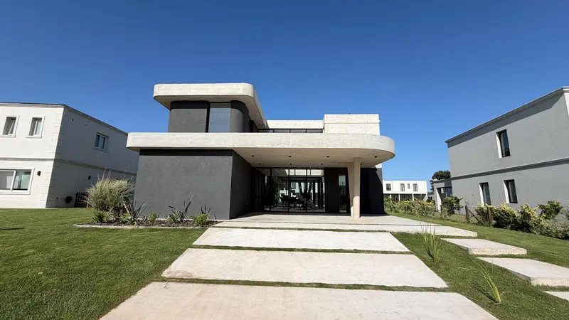 Casa en venta · Pilar, GBA Norte, Provincia de Buenos Aires Casa en venta · Pilar, GBA Norte, Provincia de Buenos Aires