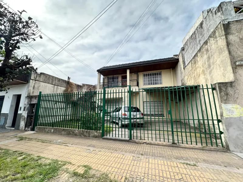 Casa en venta · Aldo Bonzi, La Matanza, GBA Oeste, Provincia de Buenos Aires Casa en venta · Aldo Bonzi, La Matanza, GBA Oeste, Provincia de Buenos Aires