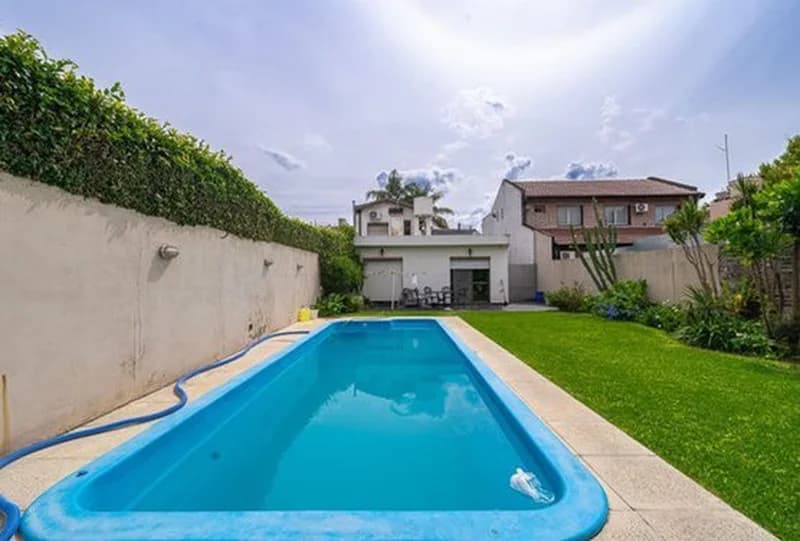 Casa en venta · Haedo, Morón, GBA Oeste, Provincia de Buenos Aires Casa en venta · Haedo, Morón, GBA Oeste, Provincia de Buenos Aires