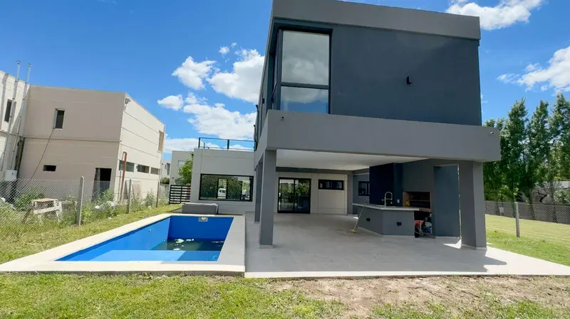 Casa en venta · Lagoon Pilar, Pilar, GBA Norte, Provincia de Buenos Aires Casa en venta · Lagoon Pilar, Pilar, GBA Norte, Provincia de Buenos Aires