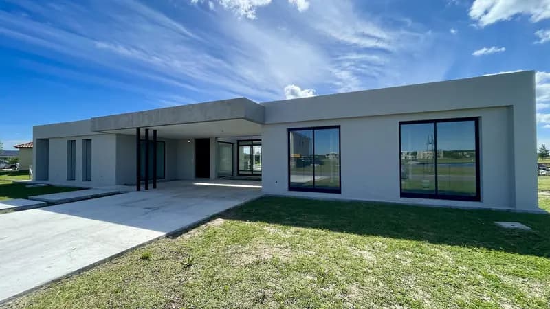Casa en venta · El Naudir, Escobar, GBA Norte, Provincia de Buenos Aires Casa en venta · El Naudir, Escobar, GBA Norte, Provincia de Buenos Aires