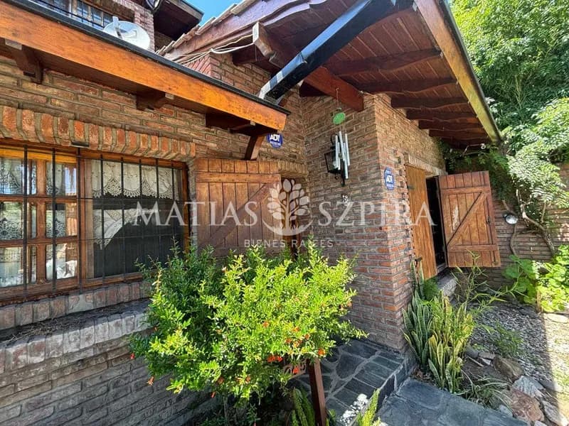 Casa en venta · Ituzaingó Norte, Ituzaingó, GBA Oeste, Provincia de Buenos Aires Casa en venta · Ituzaingó Norte, Ituzaingó, GBA Oeste, Provincia de Buenos Aires