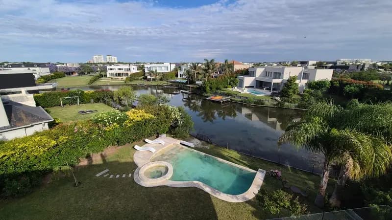 Casa en venta · El Golf, Nordelta, Tigre, GBA Norte, Provincia de Buenos Aires Casa en venta · El Golf, Nordelta, Tigre, GBA Norte, Provincia de Buenos Aires