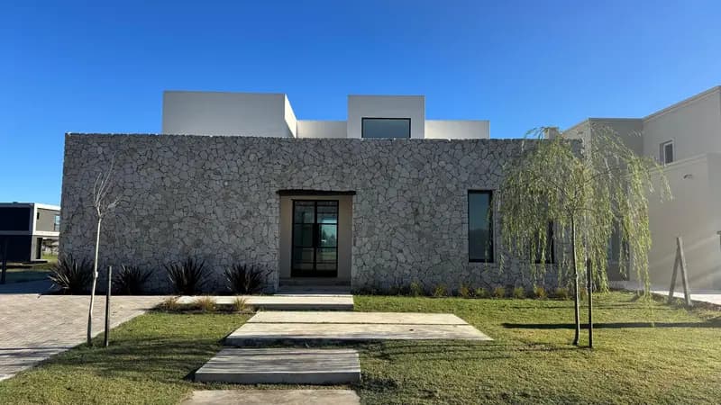 Casa en venta · Santa Ana, Villanueva, Tigre, GBA Norte, Provincia de Buenos Aires Casa en venta · Santa Ana, Villanueva, Tigre, GBA Norte, Provincia de Buenos Aires