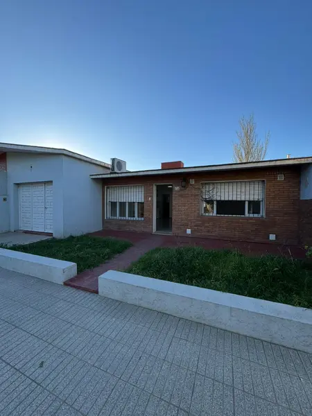 Casa en venta · Oncativo, Río Segundo, Córdoba Casa en venta · Oncativo, Río Segundo, Córdoba