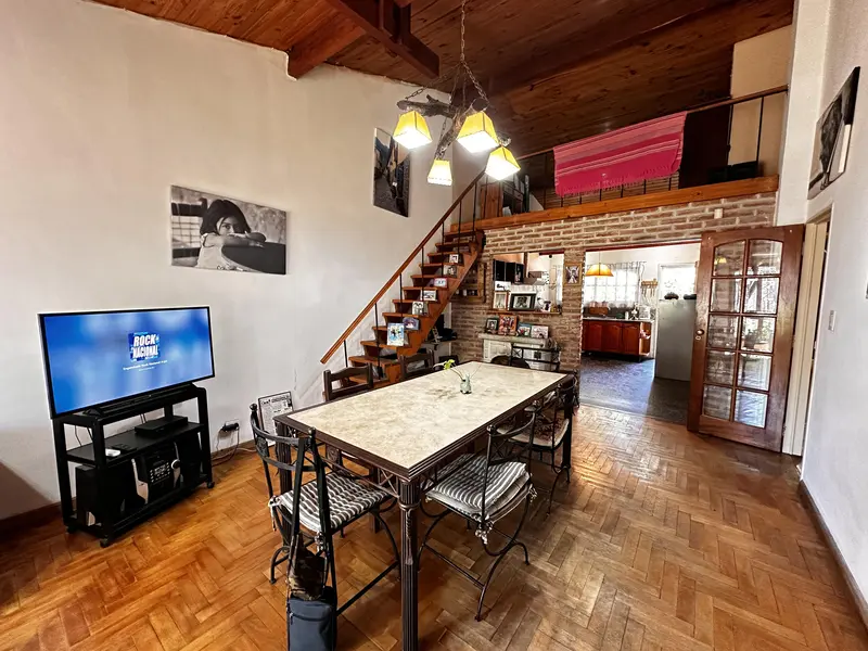Casa en venta · Haedo, Morón, GBA Oeste, Provincia de Buenos Aires Casa en venta · Haedo, Morón, GBA Oeste, Provincia de Buenos Aires