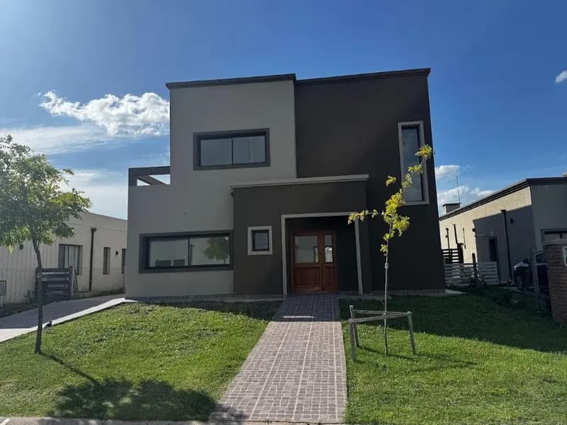 Casa en venta · San Pablo, Pilar, GBA Norte, Provincia de Buenos Aires Casa en venta · San Pablo, Pilar, GBA Norte, Provincia de Buenos Aires