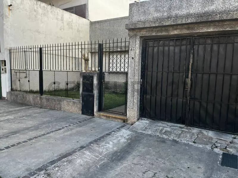 Casa en venta · Villa Dominico, Avellaneda, GBA Sur, Provincia de Buenos Aires Casa en venta · Villa Dominico, Avellaneda, GBA Sur, Provincia de Buenos Aires