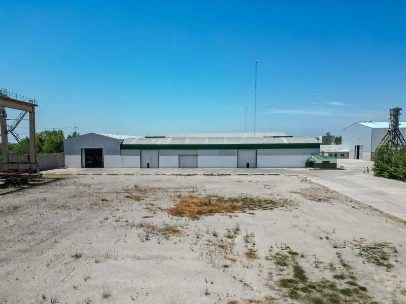 Depósito en alquiler · Quilmes, GBA Sur, Provincia de Buenos Aires Depósito en alquiler · Quilmes, GBA Sur, Provincia de Buenos Aires