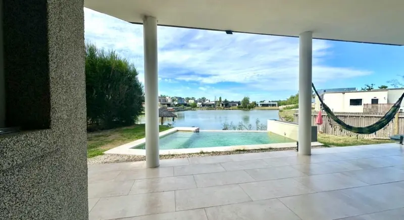Casa en venta · Santa Isabel, Escobar, GBA Norte, Provincia de Buenos Aires Casa en venta · Santa Isabel, Escobar, GBA Norte, Provincia de Buenos Aires