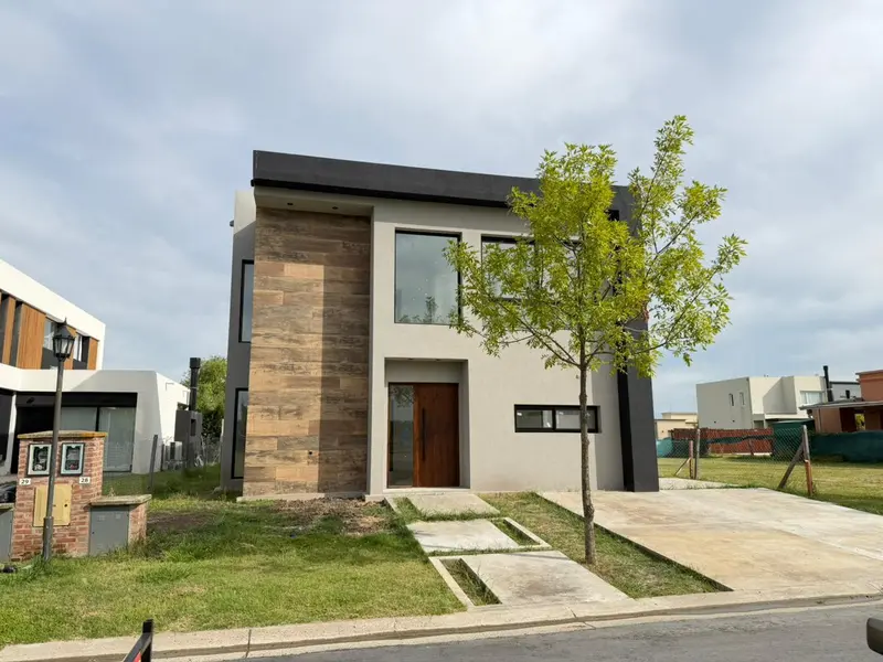 Casa en venta · Vila Marina, Tigre, GBA Norte, Provincia de Buenos Aires Casa en venta · Vila Marina, Tigre, GBA Norte, Provincia de Buenos Aires