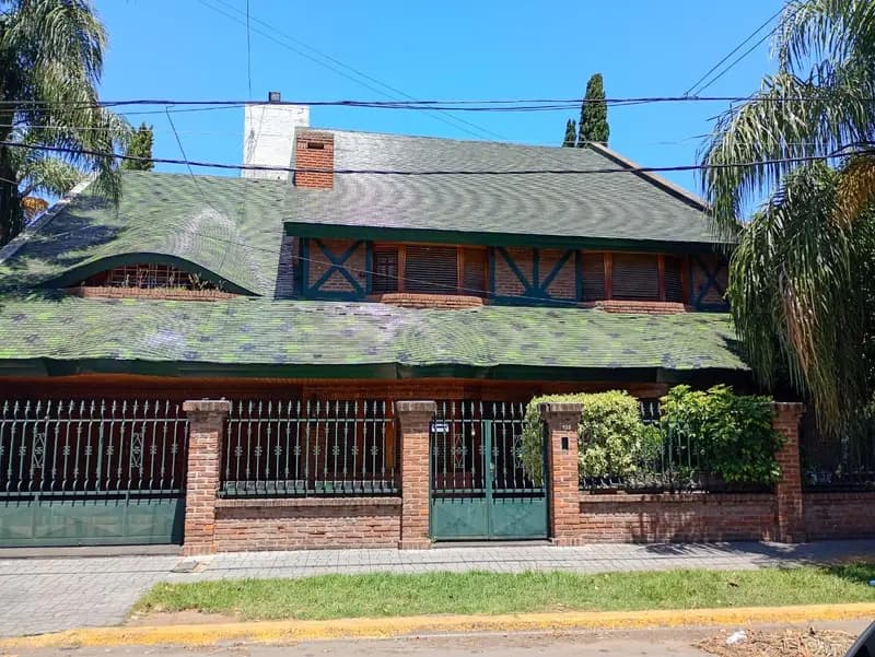 Casa en venta · Ramos Mejia, La Matanza, GBA Oeste, Provincia de Buenos Aires Casa en venta · Ramos Mejia, La Matanza, GBA Oeste, Provincia de Buenos Aires