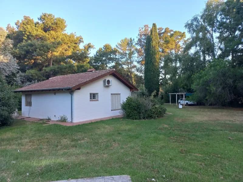 Casa en venta · Barrio Los Pinos, Exaltación de la Cruz, GBA Norte, Provincia de Buenos Aires Casa en venta · Barrio Los Pinos, Exaltación de la Cruz, GBA Norte, Provincia de Buenos Aires