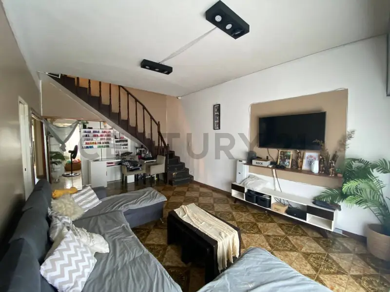 PH en venta · Valentin Alsina, Lanús, GBA Sur, Provincia de Buenos Aires PH en venta · Valentin Alsina, Lanús, GBA Sur, Provincia de Buenos Aires