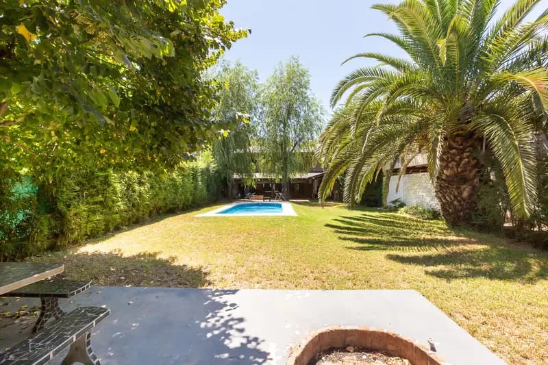 Casa en venta · Villa Gobernador Udaondo, Ituzaingó, GBA Oeste, Provincia de Buenos Aires Casa en venta · Villa Gobernador Udaondo, Ituzaingó, GBA Oeste, Provincia de Buenos Aires