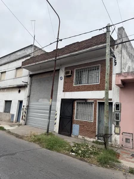 Depósito en venta · Ramos Mejia, La Matanza, GBA Oeste, Provincia de Buenos Aires Depósito en venta · Ramos Mejia, La Matanza, GBA Oeste, Provincia de Buenos Aires