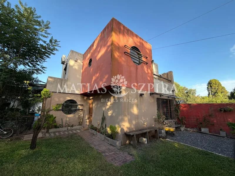 Casa en venta · Haras Myriam, Barrio Parque Leloir, Ituzaingó, GBA Oeste, Provincia de Buenos Aires Casa en venta · Haras Myriam, Barrio Parque Leloir, Ituzaingó, GBA Oeste, Provincia de Buenos Aires