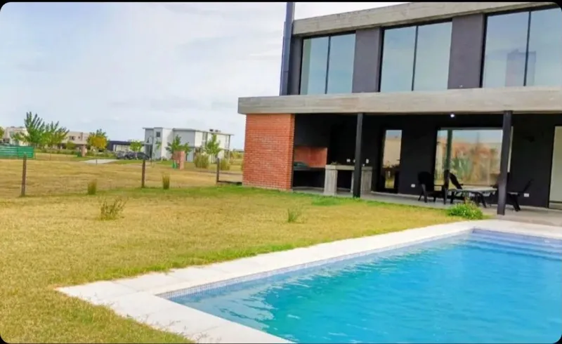 Casa en venta · El Naudir, Escobar, GBA Norte, Provincia de Buenos Aires Casa en venta · El Naudir, Escobar, GBA Norte, Provincia de Buenos Aires