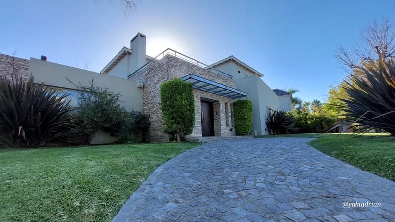 Casa en venta · Septiembre, Escobar, GBA Norte, Provincia de Buenos Aires Casa en venta · Septiembre, Escobar, GBA Norte, Provincia de Buenos Aires