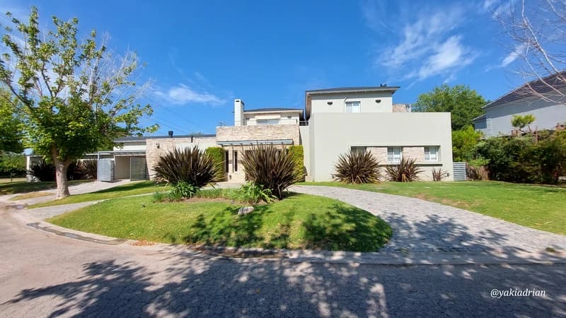 Casa en venta · Septiembre, Escobar, GBA Norte, Provincia de Buenos Aires Casa en venta · Septiembre, Escobar, GBA Norte, Provincia de Buenos Aires