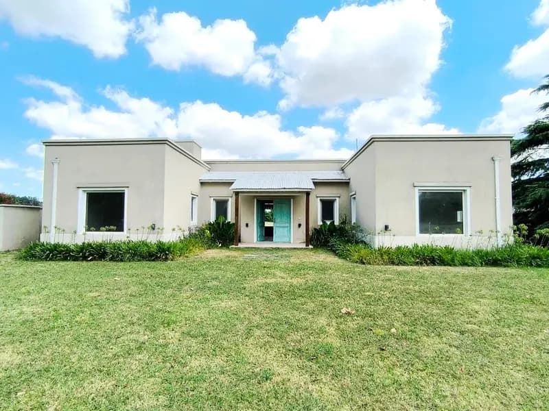 Casa en venta · Carlos Keen, Luján, GBA Oeste, Provincia de Buenos Aires Casa en venta · Carlos Keen, Luján, GBA Oeste, Provincia de Buenos Aires