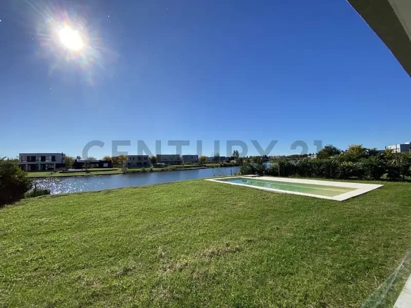 Casa en venta · Belén de Escobar, Escobar, GBA Norte, Provincia de Buenos Aires Casa en venta · Belén de Escobar, Escobar, GBA Norte, Provincia de Buenos Aires