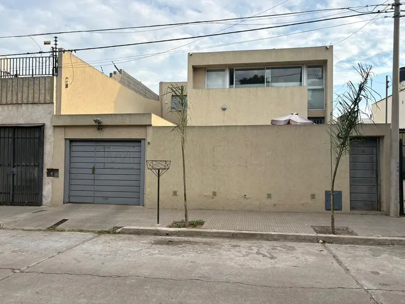 Casa en venta · Santa Ana Residencia, Córdoba Capital, Córdoba Casa en venta · Santa Ana Residencia, Córdoba Capital, Córdoba