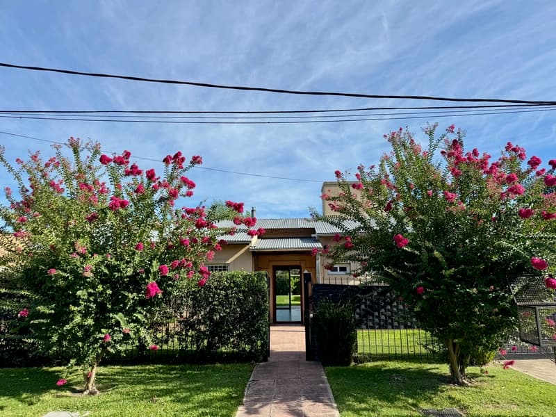 Casa en venta · Pilar, GBA Norte, Provincia de Buenos Aires Casa en venta · Pilar, GBA Norte, Provincia de Buenos Aires